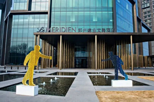 <strong>艾美酒店深灰色馬來(lái)漆效果</strong>